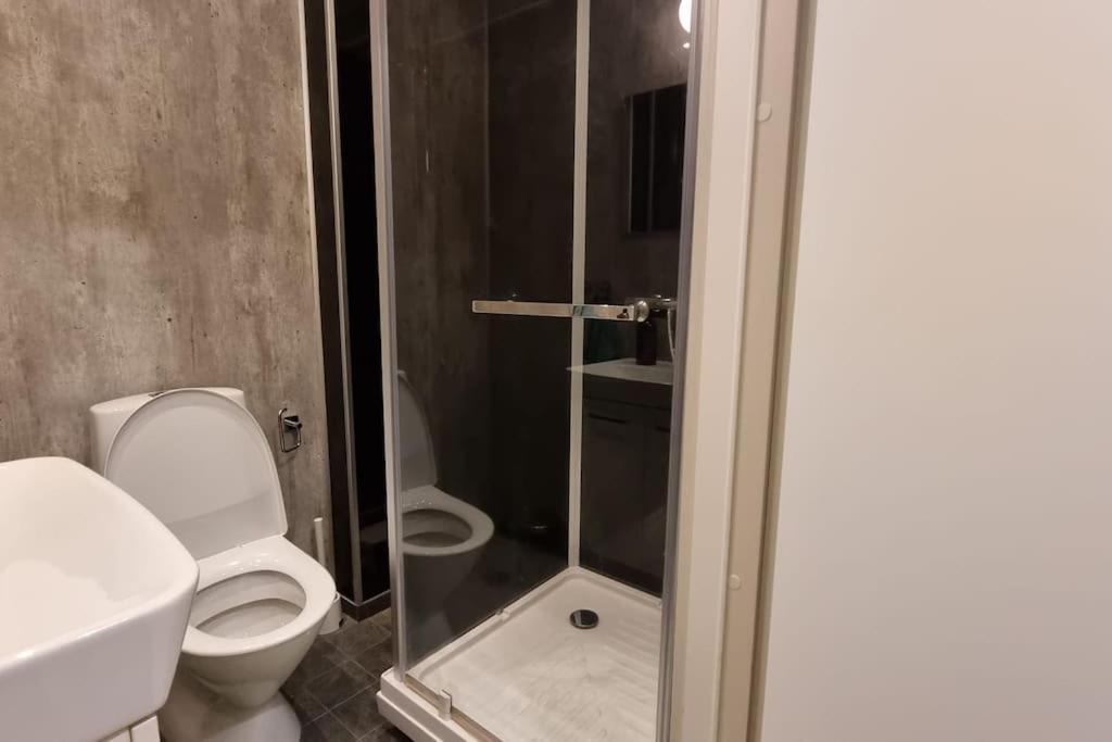 Onsala Quiet And Comfy With Swimming Pool 아파트 외부 사진